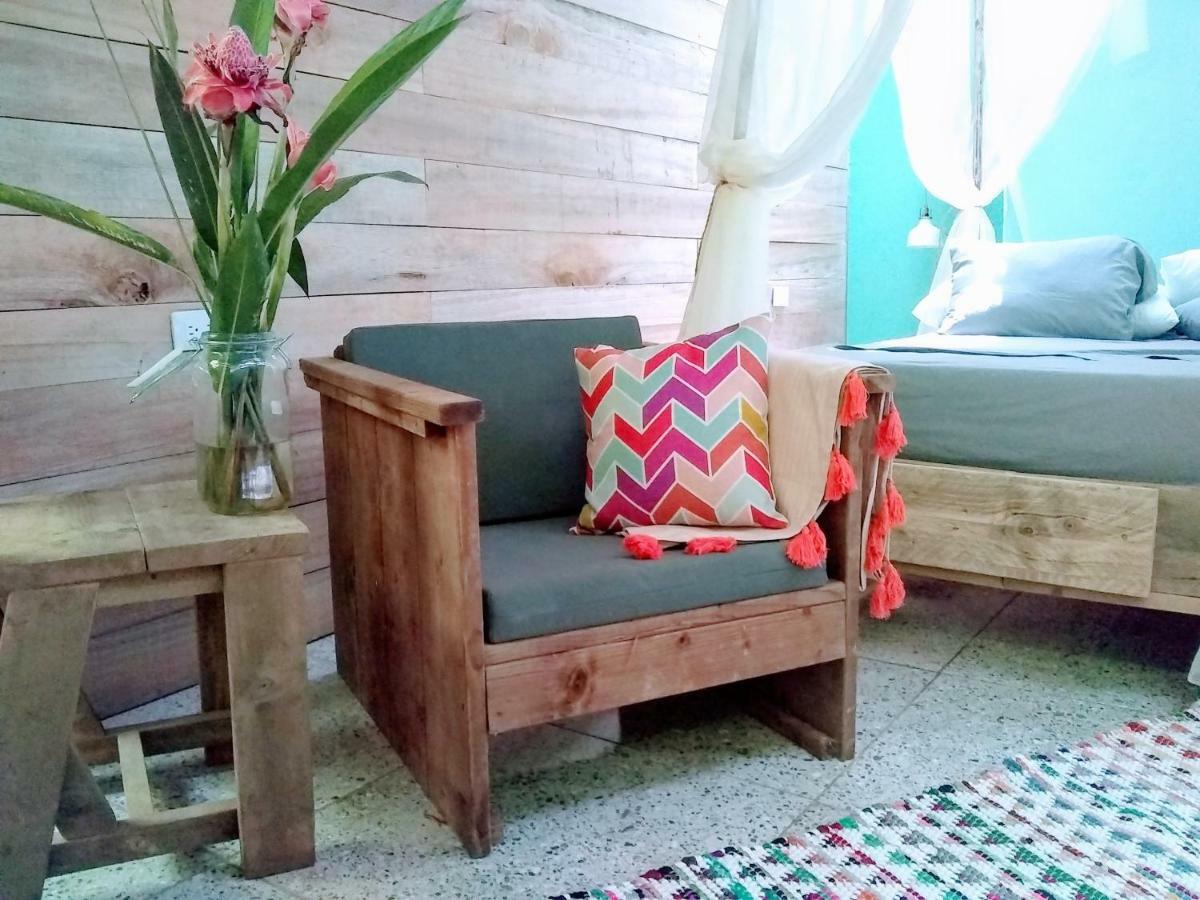 Bee Happy Studio Cahuita Exterior photo